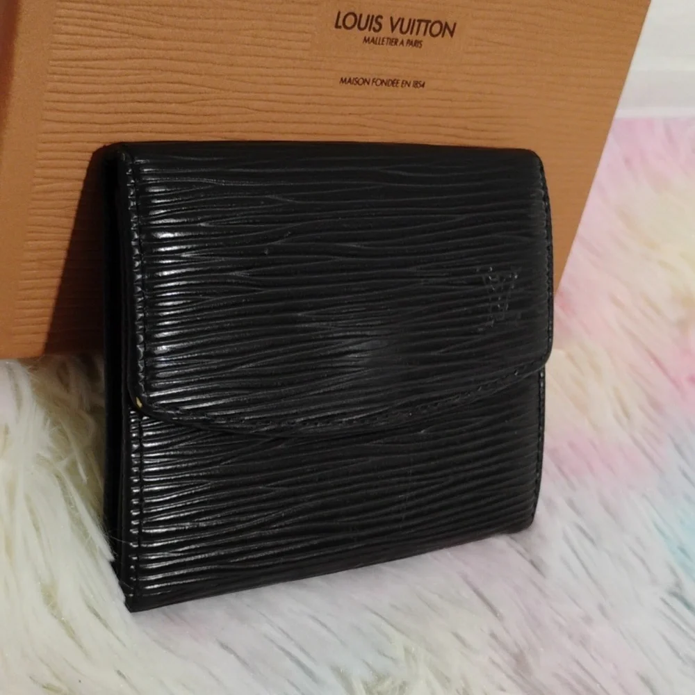 SALE! Authentic Louis Vuitton Black Epi Coin & Card Purse Vintage Wallet Unisex - Picture 2 of 13